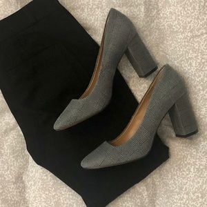 Banana Republic Heels